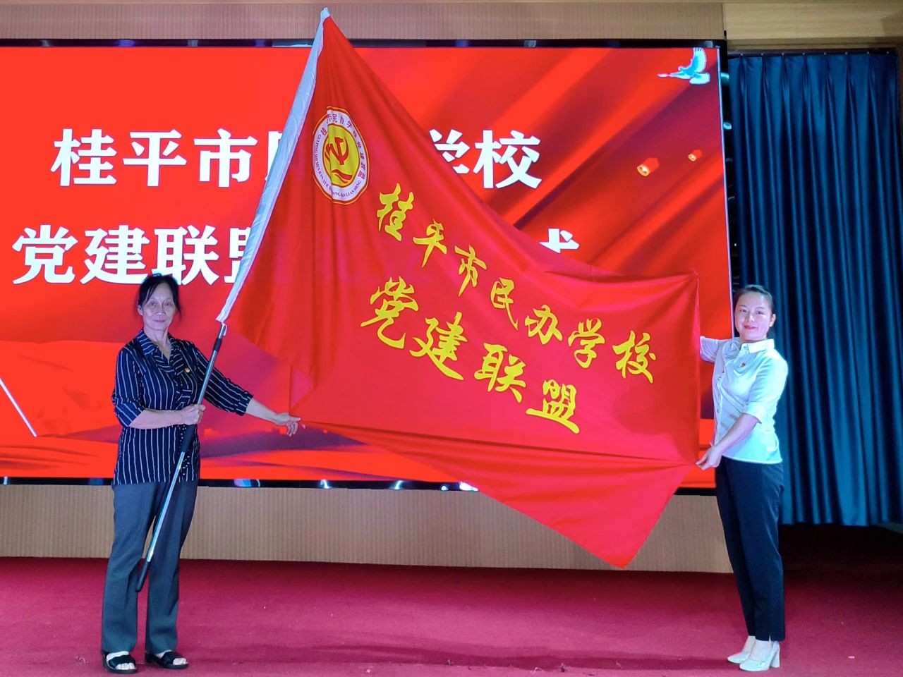 1740381754981049.jpg cfd5deef01d8daa92d383cca8201181f.jpg