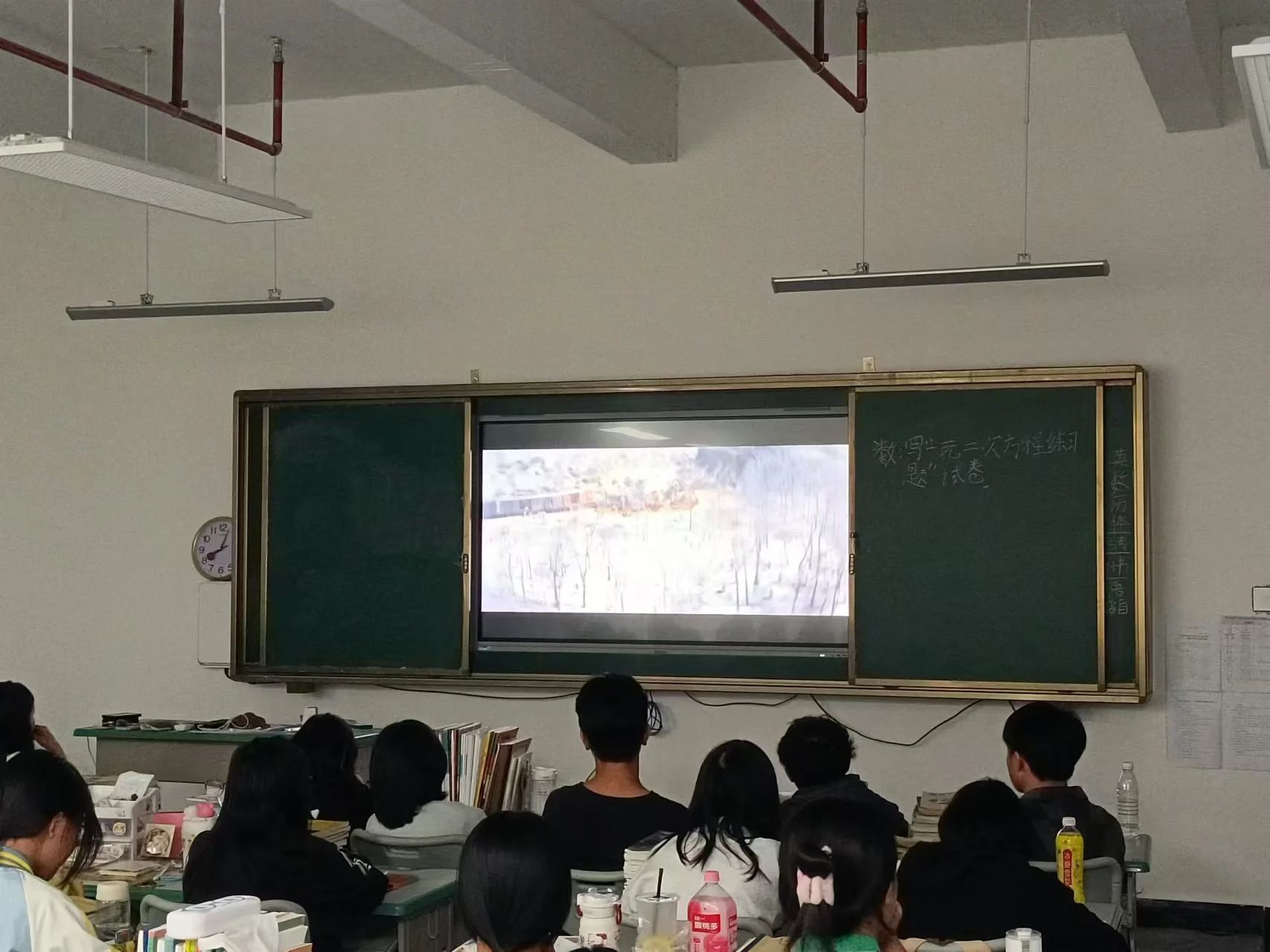 1740646432968073.jpg 0b41bfd5fb47e9a79b83bfe7605b5f81.jpg