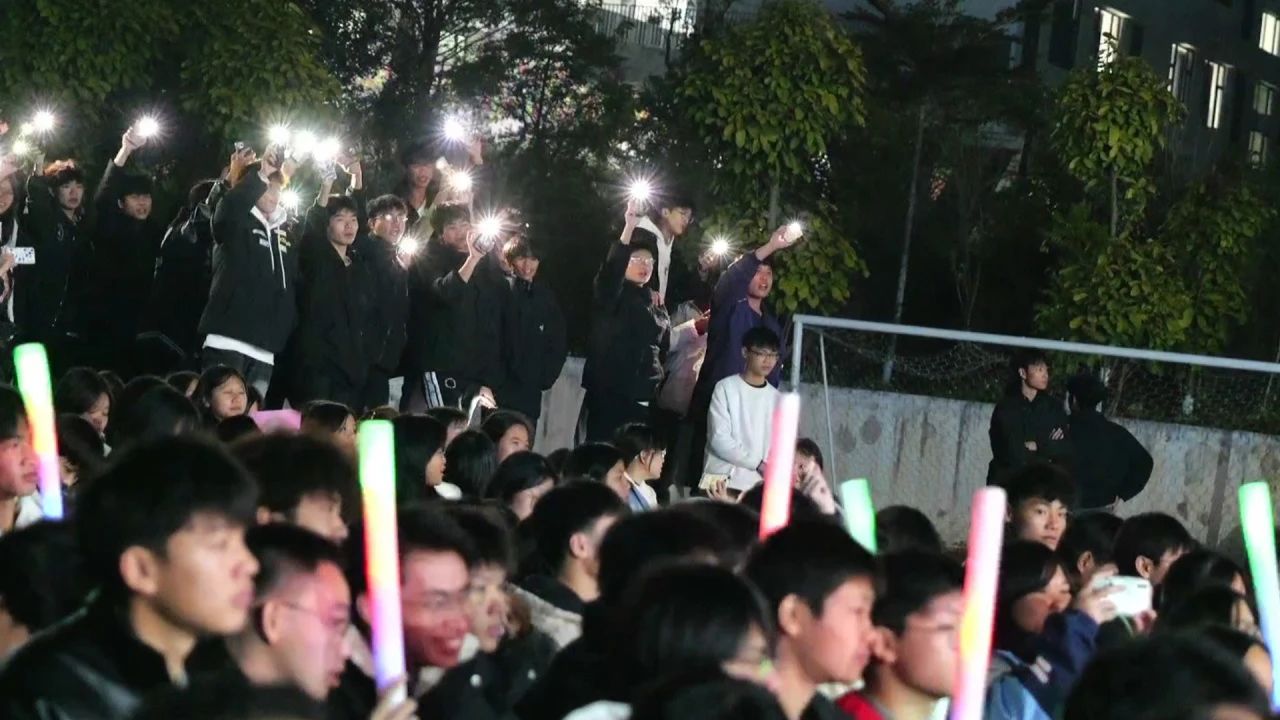 1740964028101520.jpg e7783aa632854dd059186cd109f229a5.jpg